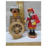 WOODEN LIKE NUT CRACKERS