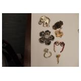 BROOCHES