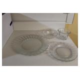 SCALLOPED PLATES & BOWLS