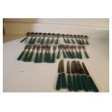 8 PLACE SETTING - FLATWARE