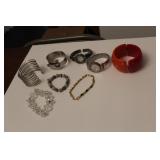 BRACELETS & WATCHES