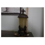 FLEUR-DE-LIS TABLE LAMP