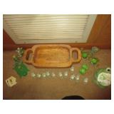 FROG FIGURINES & WOODEN DISPLAY HOLDER