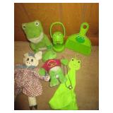 FROG PLUSH TOYS