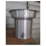 NORTH AMERICAN COOKING POT