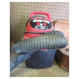 SMALL SHOP VAC