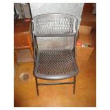 BLACK FOLDING CHAIR