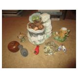 FIGURINES / PLANTER