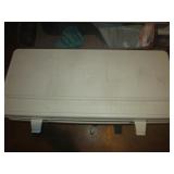 WHITE IGLOO COOLER