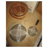 STRAINERS & BASKETS