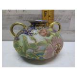 UNIQUE VASE