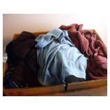 BOX OF GENTLY USED PLUS SIZE LADIES CLOTHES