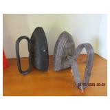 CAST IRON - IRONS