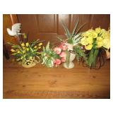 4 FLORAL ARRANGEMENTS