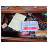 DRAWER CONTENT LOT