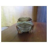 FROG PLANTER