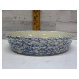 VINTAGE ROSEVILLE OHIO BLUE WHITE SPONGEWARE
