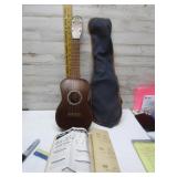 UKULELE REGAL