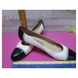 VINTAGE USED FERRAGAMO ITALIAN SHOES 10AA