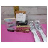 NEW MAKE-UP & HAIR BRUSHES