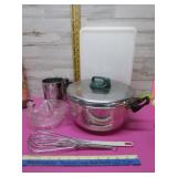 JUICER, TUPPERWARE, SIFTER, & MORE