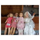 4 Dolls