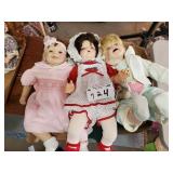 3 Dolls