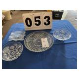 4 Glass Serving Items