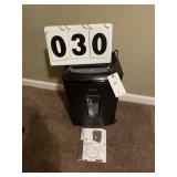 ATIVA Cross-Out Shredder