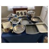 11 Cookware items