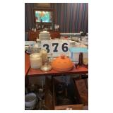 15 assorted pieces includes 2 candles in jars