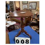 Wood table 28 inches tall top is 17 inches x 16
