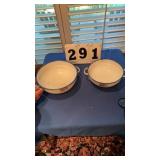2 enamel bowls with handles