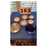 6 assorted glass items and 1 tin plate