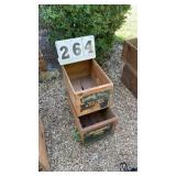 2 apple crates