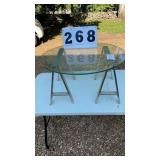 Glass table with metal non attached legs 16