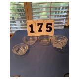 4 glass bowls