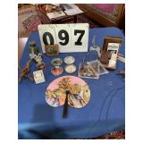 Coasters, glass vase, foreign converter, covered