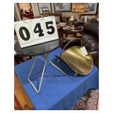 Table folding 18 inches tall x 16 inches wide and