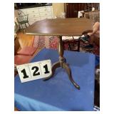 Small accent folding table