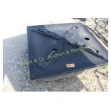 MINERAL FEEDER MINERAL FEEDER