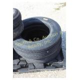2 TIRES - 215 / 75R 17.5 2 TIRES - 215 / 75R 17.5