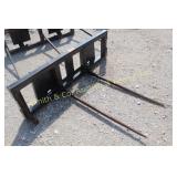SKID STEER HAY FORKS, 2 SPEAR SKID STEER HAY FORKS, 2 SPEAR