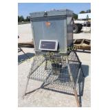 DEER FEEDER, SHORT, REMINGTON DEER FEEDER, SHORT, REMINGTON