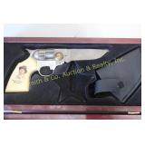 BILLY the KID KNIFE IN A SIX SHOOTER LOCK BILLY the KID KNIFE IN A SIX SHOOTER LOCK