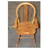 KIDS ROCKING CHAIR