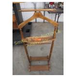 WOOD CLOTHING STAND WOOD CLOTHING STAND
