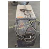 HOBART IRON MAN 210 WIRE WELDER, needs a gun HOBART IRON MAN 210 WIRE WELDER, needs a gun