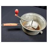 Old Vintage Handheld Spinning Masher w/Red Handle