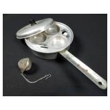 Vintage WorthMore Aluminum Egg Pan & Spice Basket